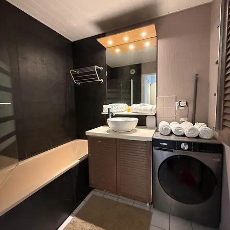 T4 Loft 63 M2 Terrasse 25 M2 Proche Orly شقة Courcouronnes